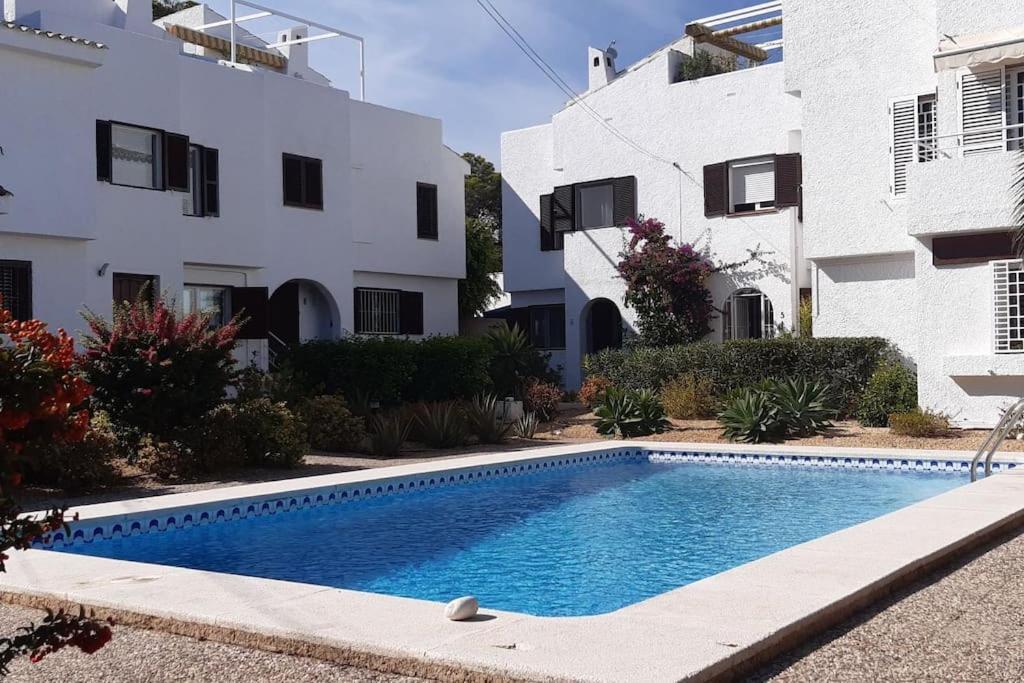 House In The Center Of Albir, 2 Min Walk From The Beach El Albir Buitenkant foto