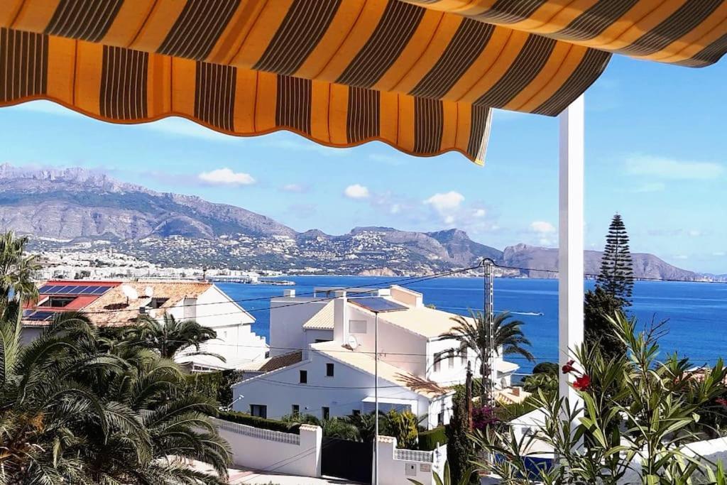 House In The Center Of Albir, 2 Min Walk From The Beach El Albir Buitenkant foto
